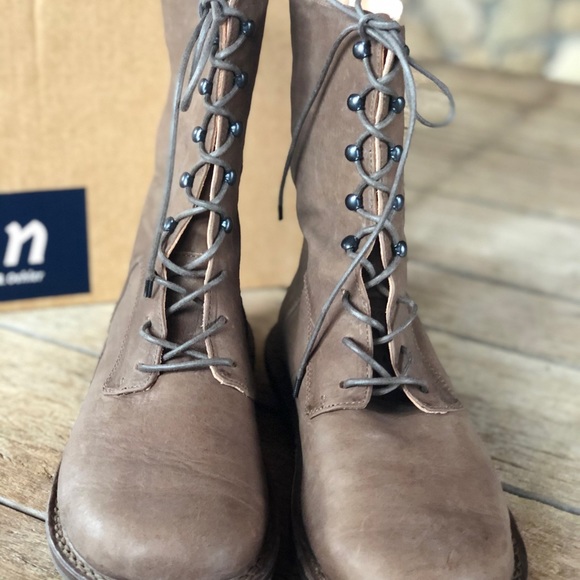 Trippen lace up mid calf boots size 9.5/10 granit